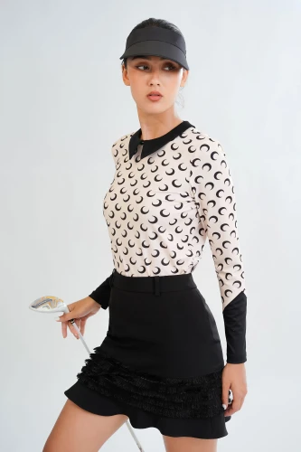 Áo thun cổ 2 ve nhọn phối tay