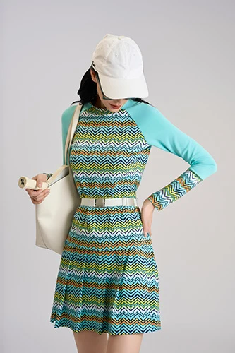 Áo cổ trụ tay raglan