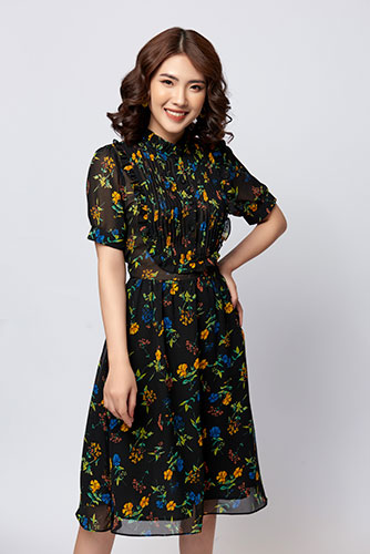 Váy nhún li ngực