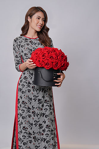 Áo dài cổ tròn tay lỡ 