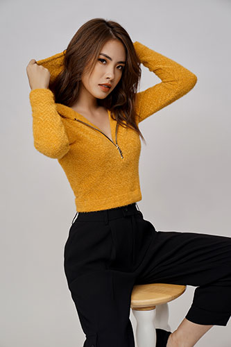 Áo len lửng có mũ 