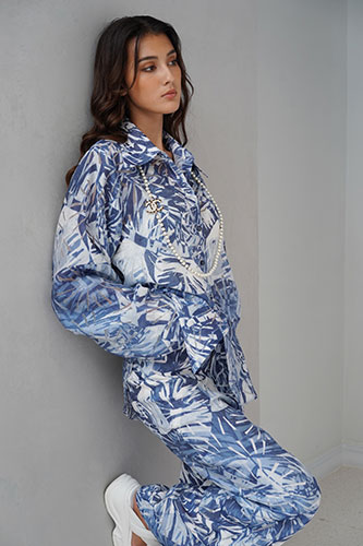 Áo oversize họa tiết