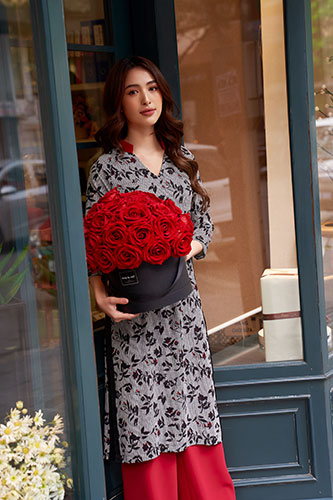 	Áo dài cổ V tay lửng 