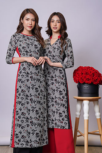 Áo dài cổ tròn tay lỡ 