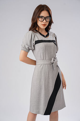 Váy cổ rời